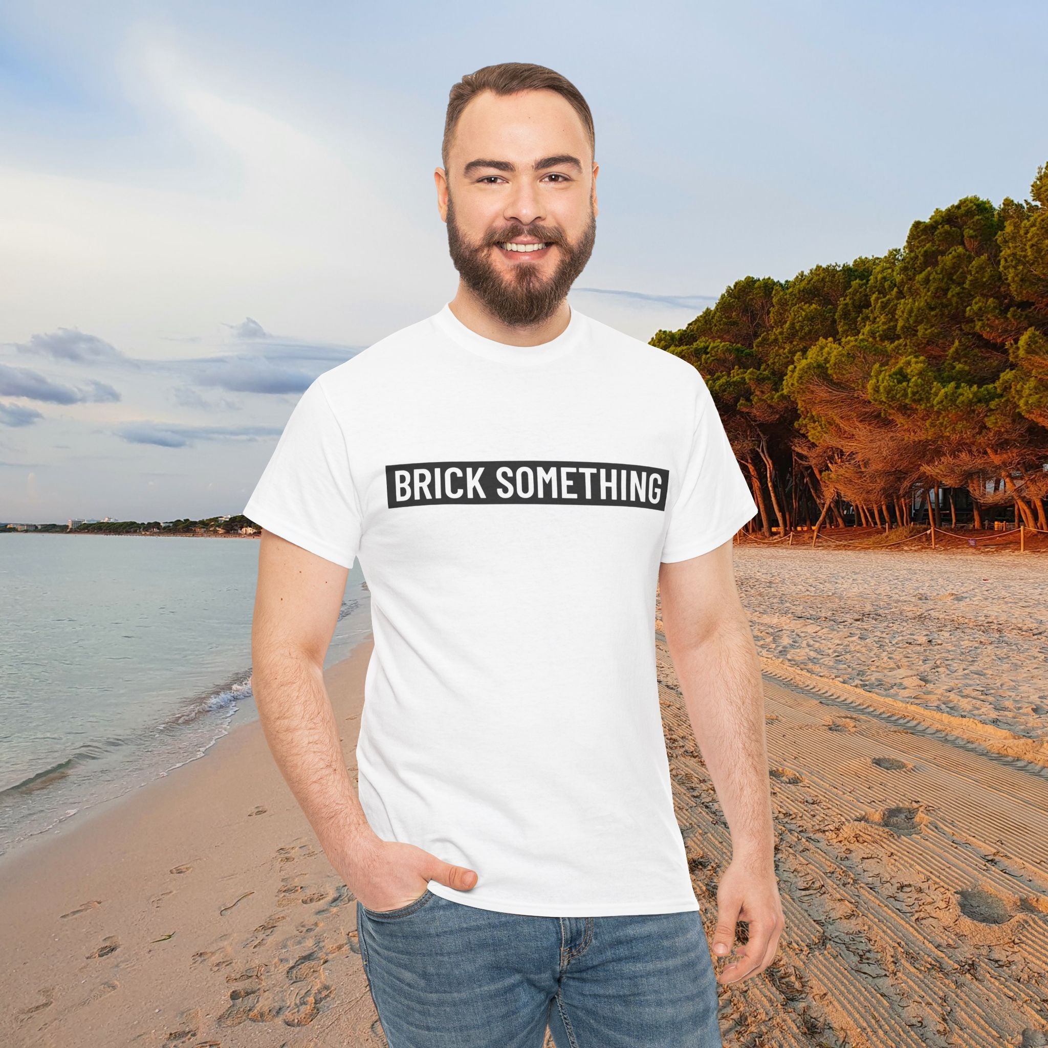 Brick Something Schriftzug T-Shirt Männer